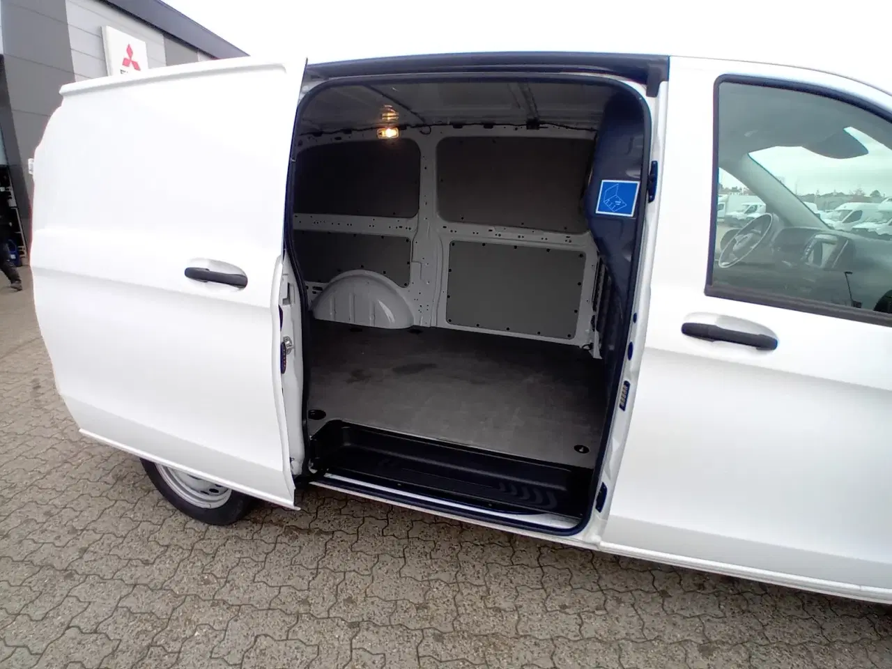 Billede 4 - Mercedes Vito 114 2,0 CDi Kassevogn aut. L RWD