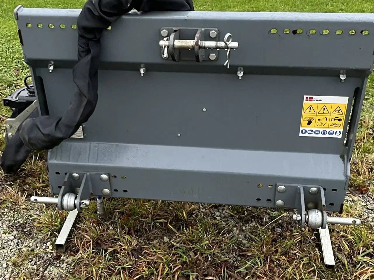 Billede 3 - GreenTec FOX redskabsramme med RI60 kantklipper RI 60 Hydr. kant underklipper. 3 punkt.