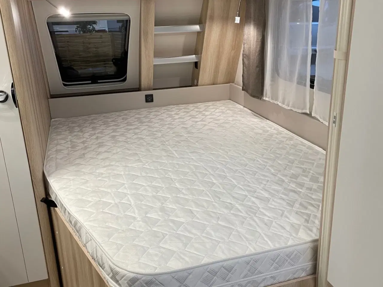 Billede 4 - Campingvogn - Hobby de luxe 460 UFe 2026 