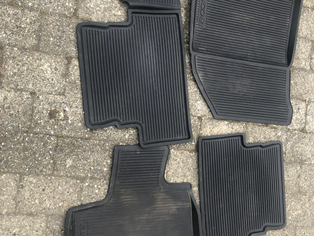 Billede 1 - Peugeot 3008 gummimåtter
