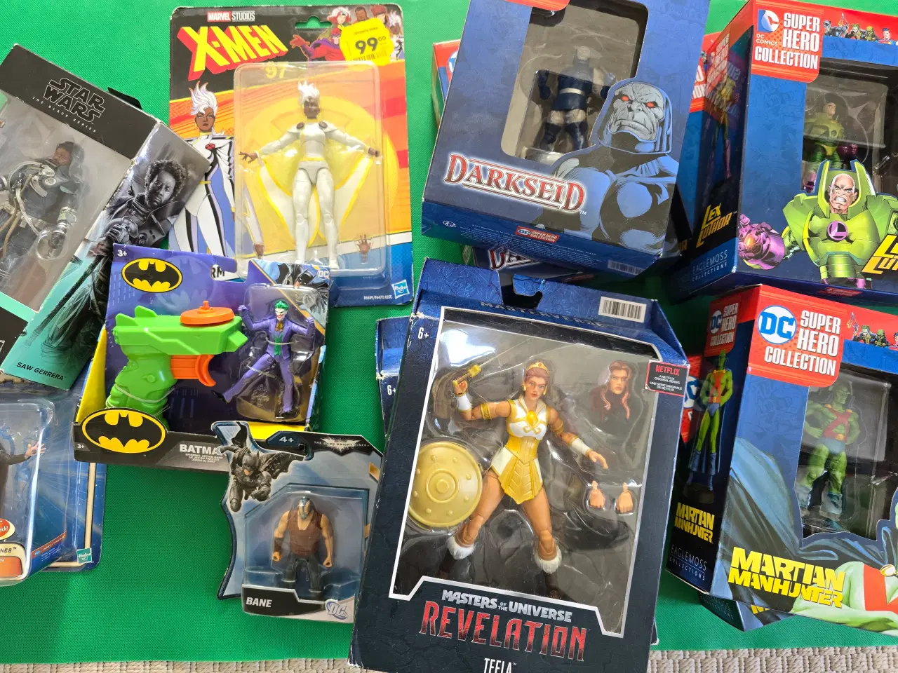 Billede 1 - Legetøjs figurer i uåbnede æsker