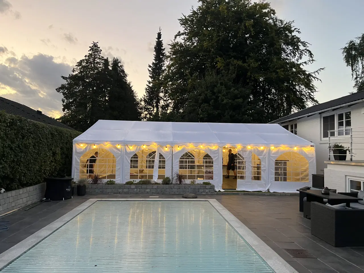 Billede 2 - Udlejning af partytelt
