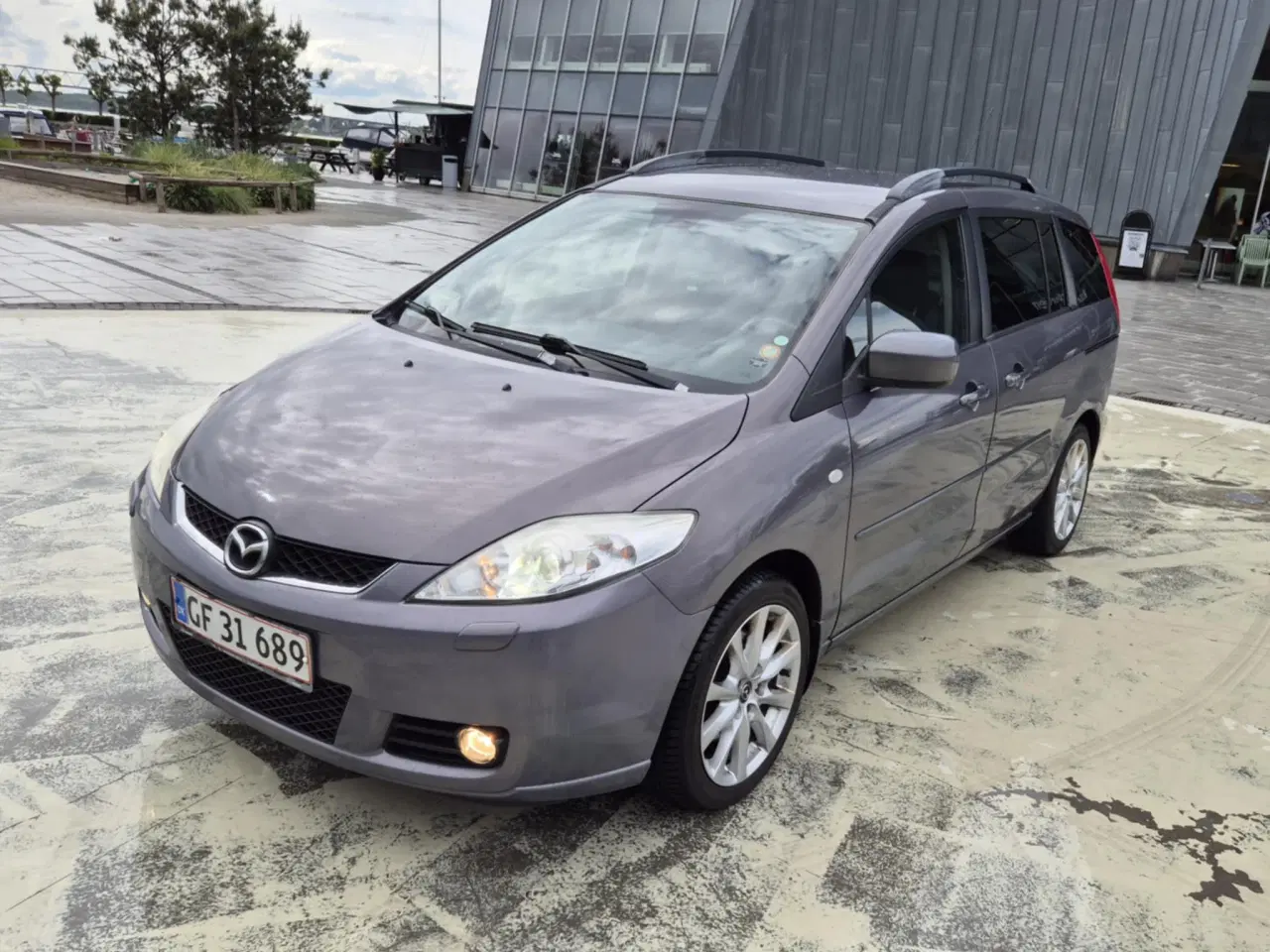 Billede 1 - Mazda 5 lækker familie vogn pæn velholdt kør godt.