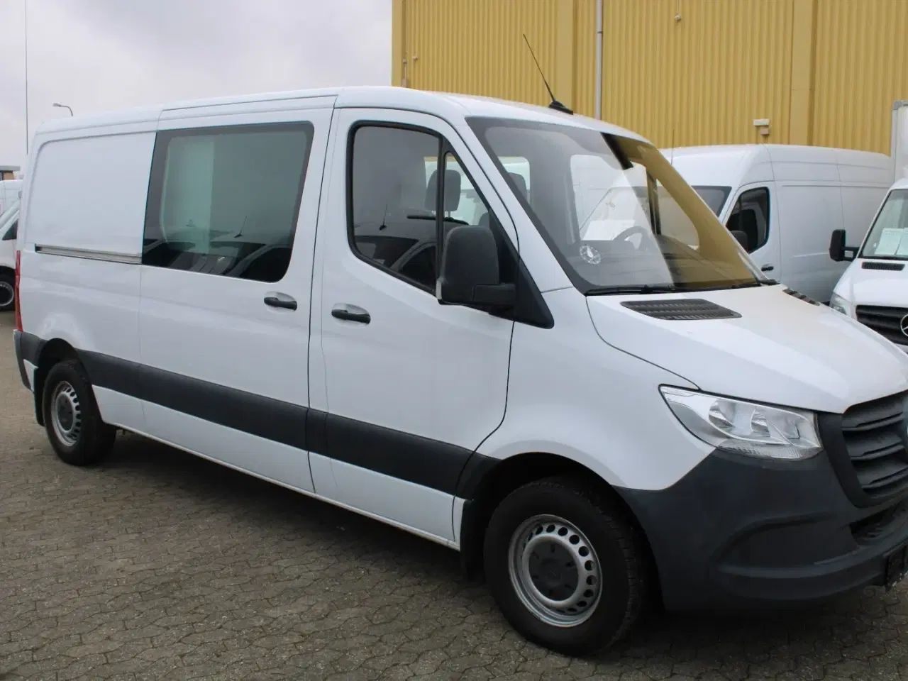 Billede 2 - Mercedes Sprinter 314 2,2 CDi A2 Mandskabsvogn FWD