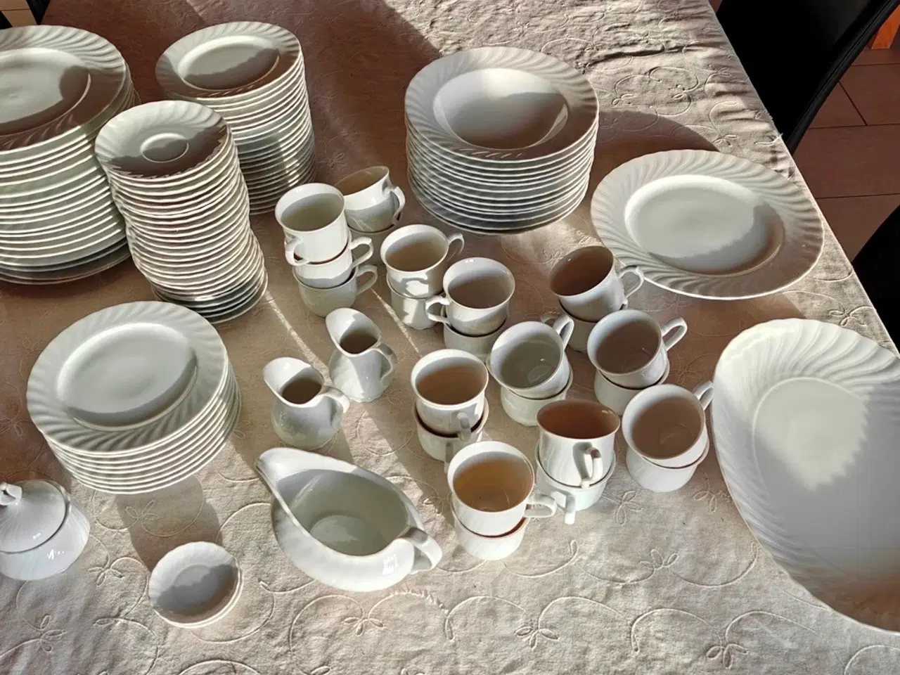 Billede 1 - Seltmann Weiden kaffe- og spisestel "REGINA"