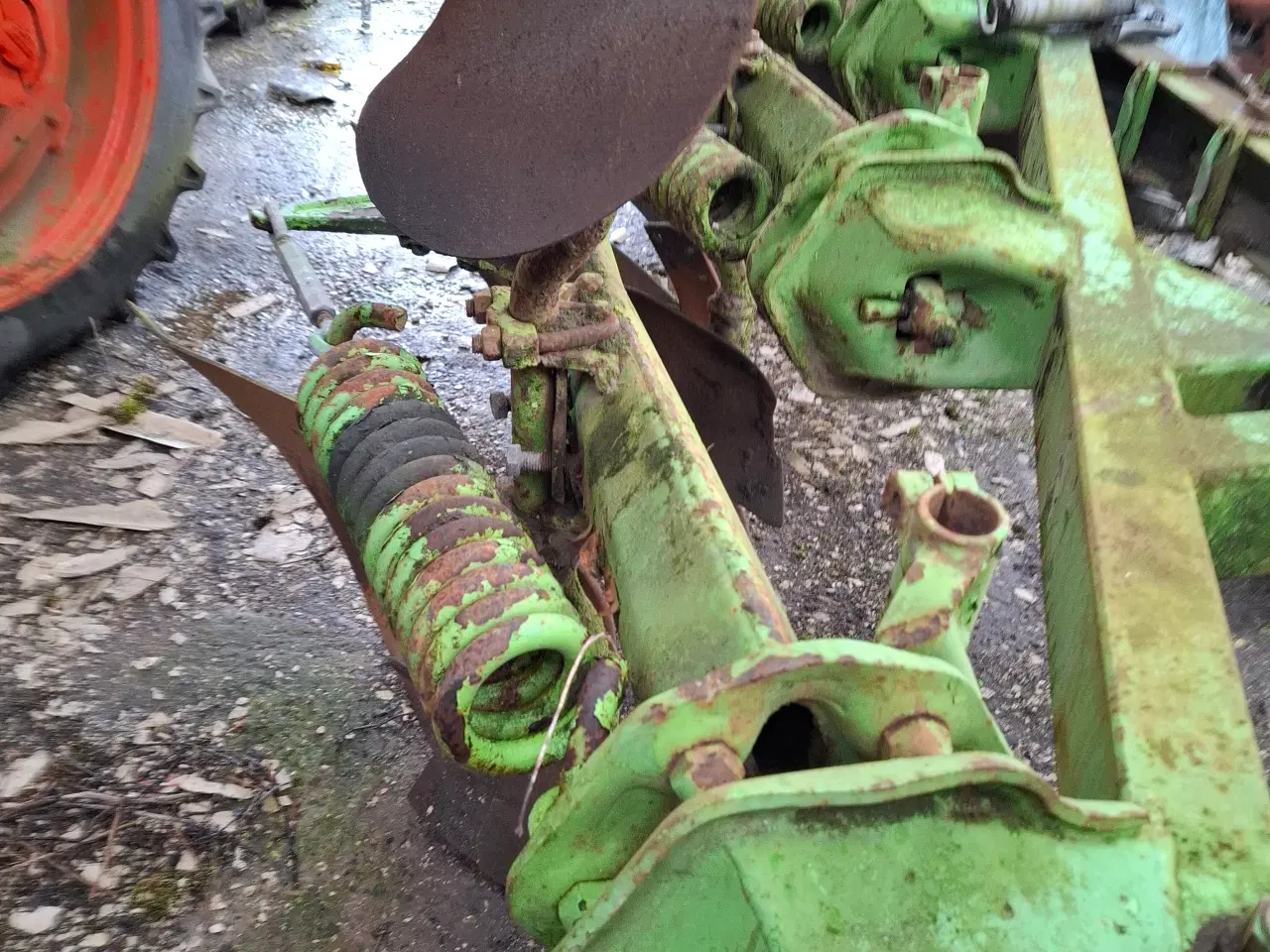 Billede 8 - fin 4 furet plov + tvillinghjul + cykel