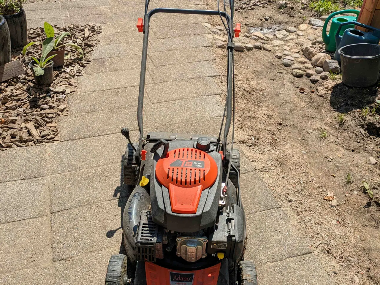 Billede 1 - Plæneklipper - Adano T8 173cc selvkørende