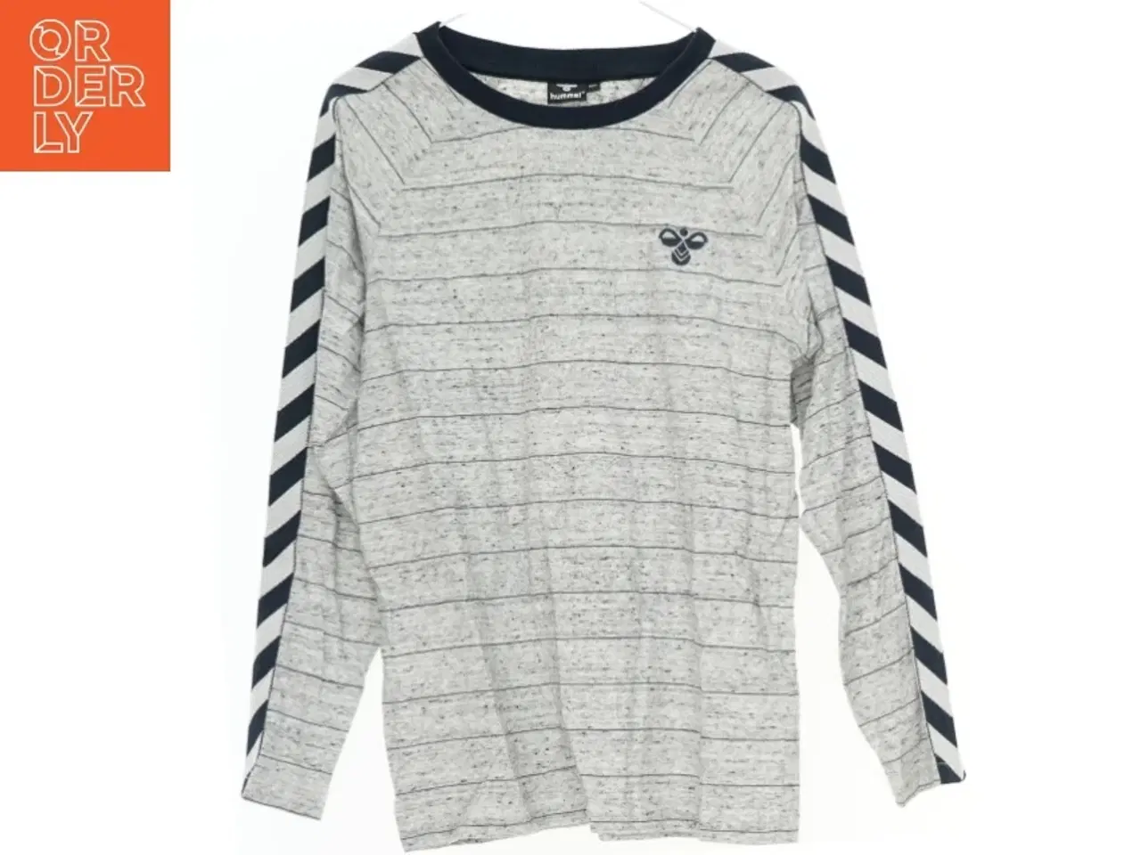 Billede 1 - Langærmet træningstrøje med striber fra Hummel (str. 140)