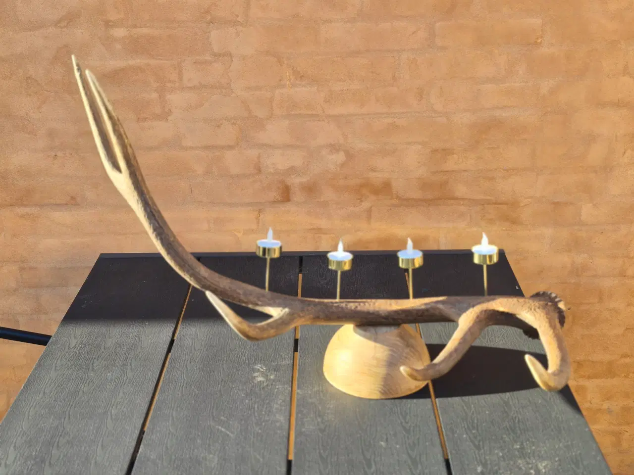 Billede 1 - Kastestænger monteret med 4 stk fyrfadelys