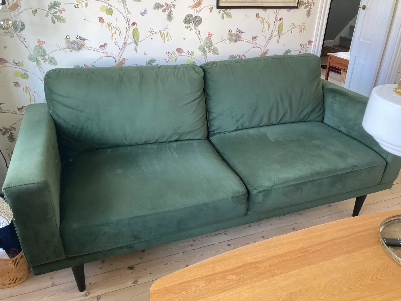 Billede 2 - Flot sofa i mørkegrøn velour fra ILVA