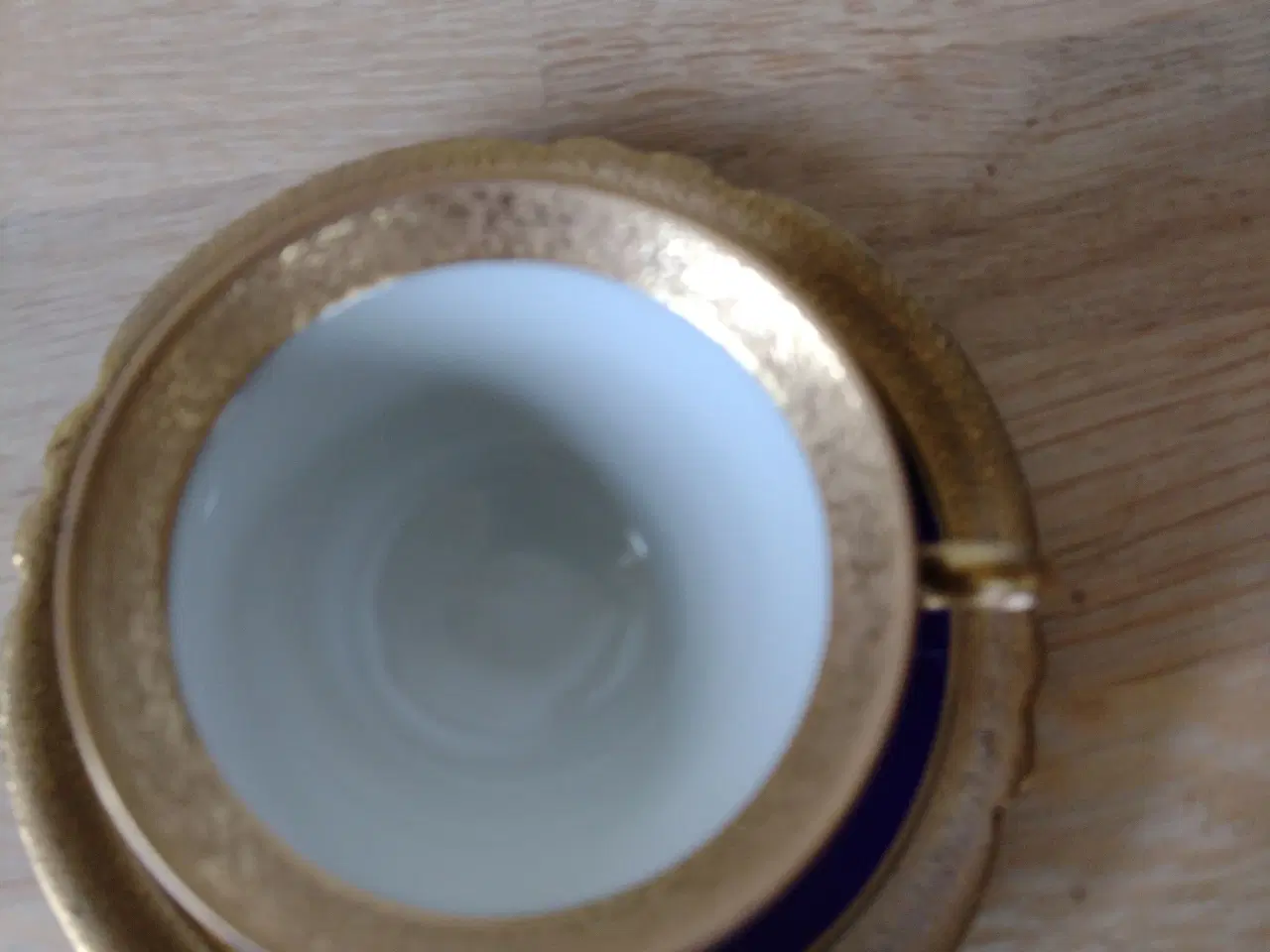 Billede 2 - Blå og guld mokka kop 