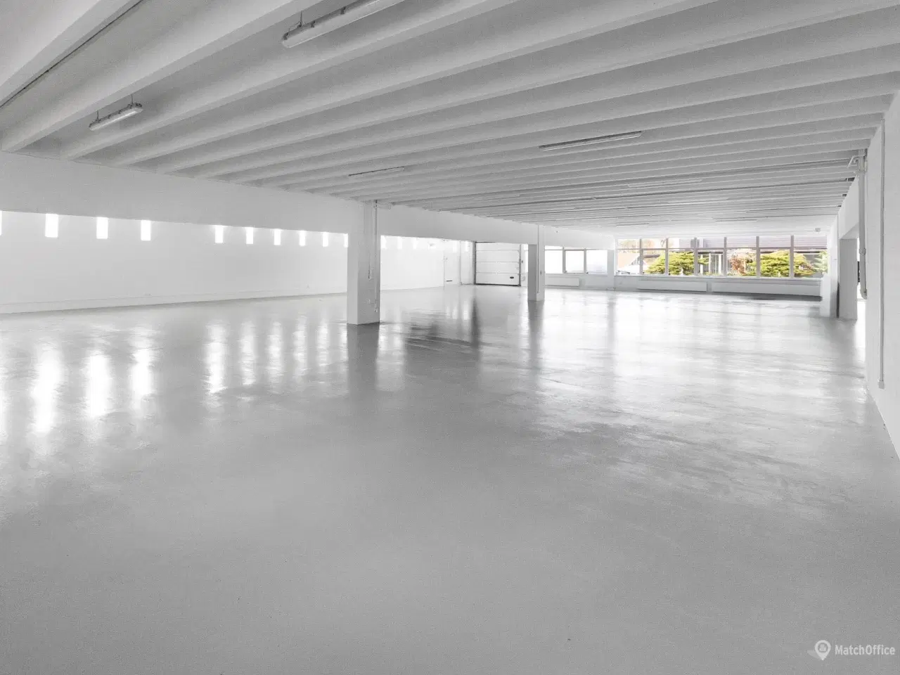 Billede 3 - Flot og indbydende showroom. lager og kontor på 700 m²