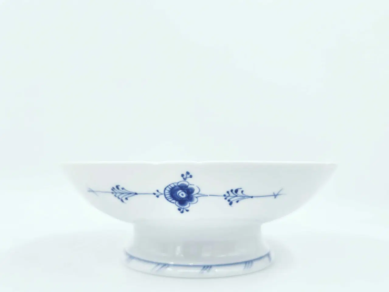 Billede 9 - Musselmalet Skål På Lav Fod Blåmalet Porcelæn 