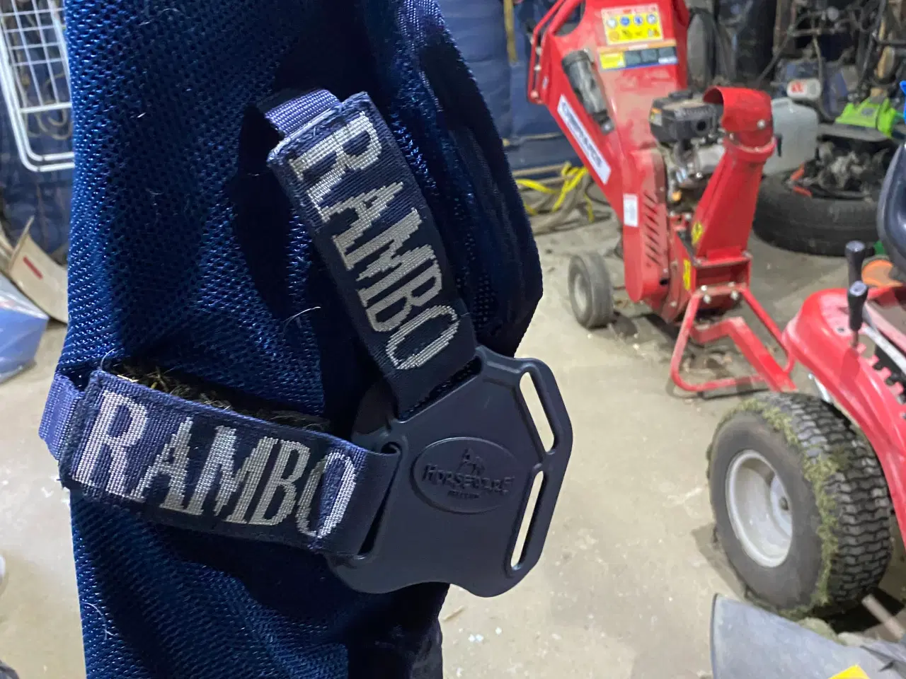 Billede 3 - Dækken elhegns boks