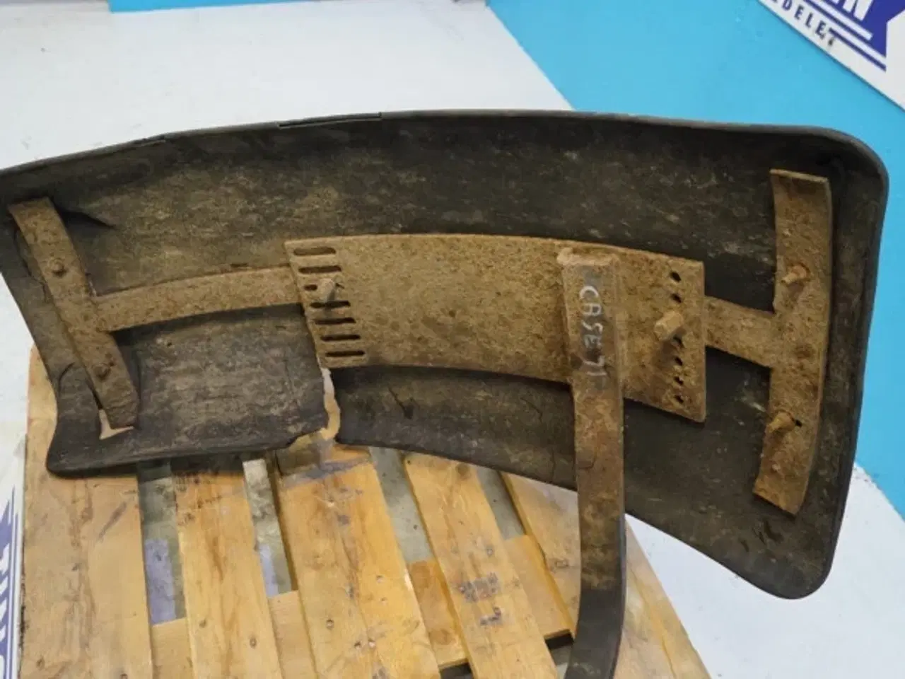 Billede 4 - Case 7130 Skærm V. 1340591C1