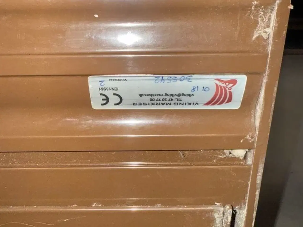 Billede 3 - Motordrevet kasette markise l. 385 d. 300. Producent Viking.  (MOMSFRI)