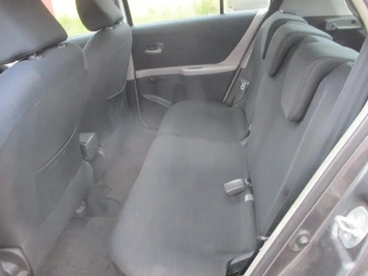 Billede 7 - Toyota Yaris 1,3 Luna