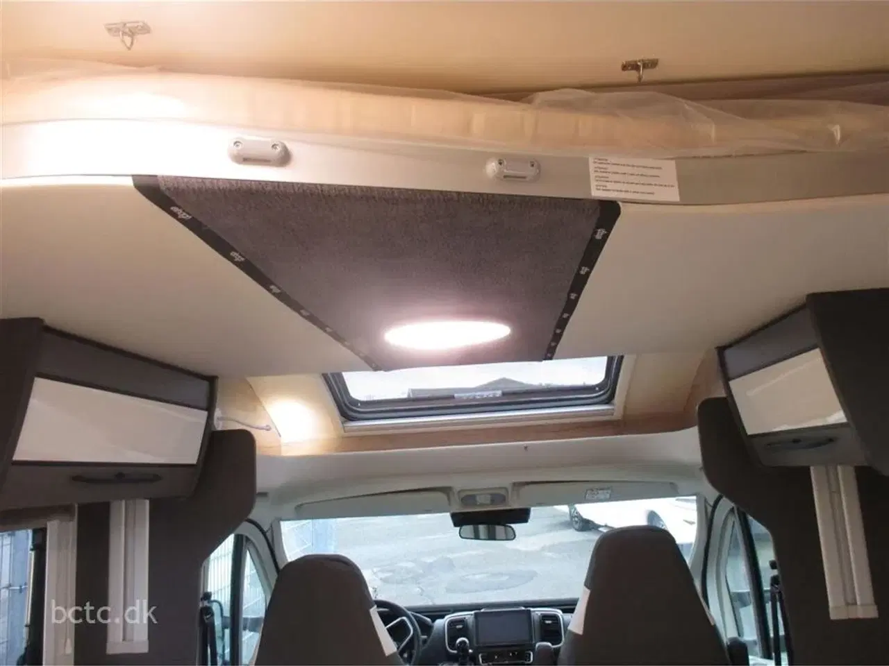 Billede 24 - 2026 - Elnagh T-Loft 582