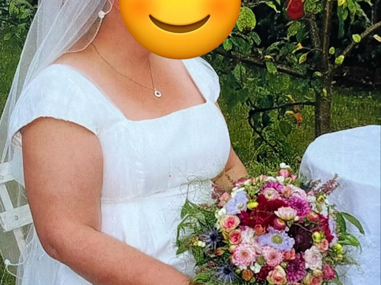 Billede 4 - Lilly brudekjole str 50, slør og sko str 40