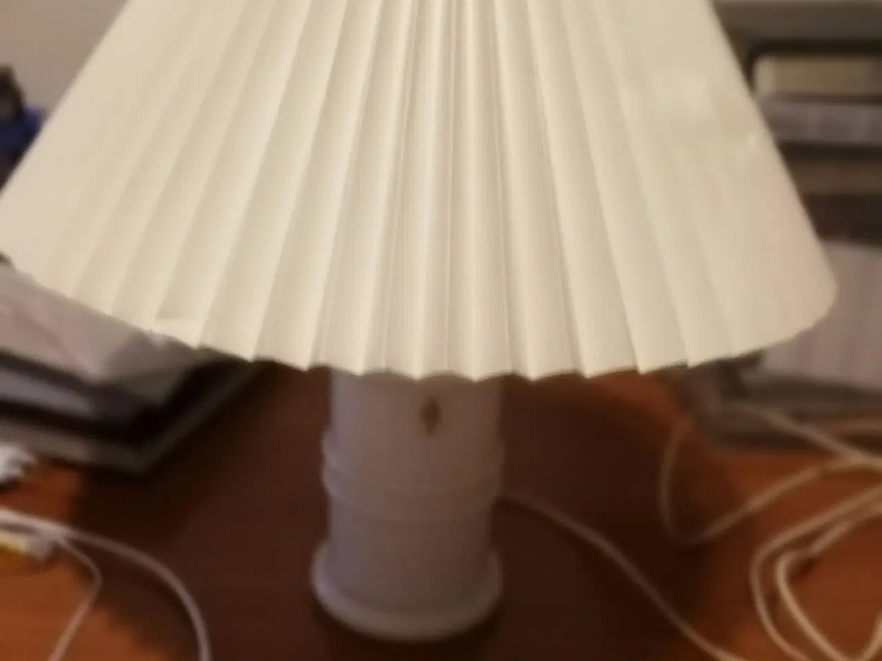 Billede 1 - Fin holmegaard bordlampe apotekeren med skærm 
