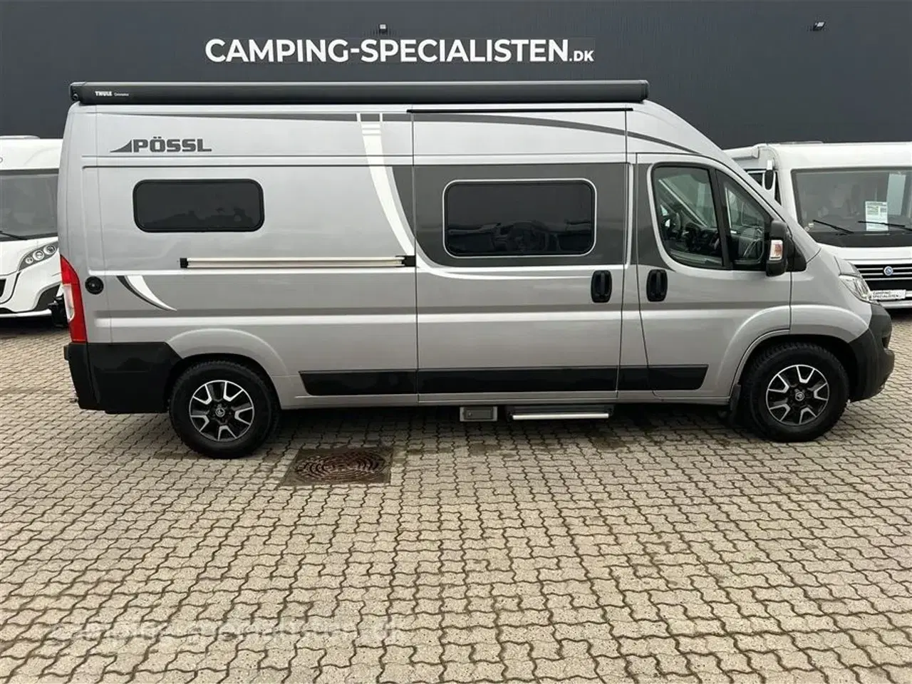 Billede 1 - 2022 - Pössl 2 Win Jumper S PLUS   2022 Pössl 2 Win 600 Jumper S Plus - se den nu hos Camping-Specialisten.dk