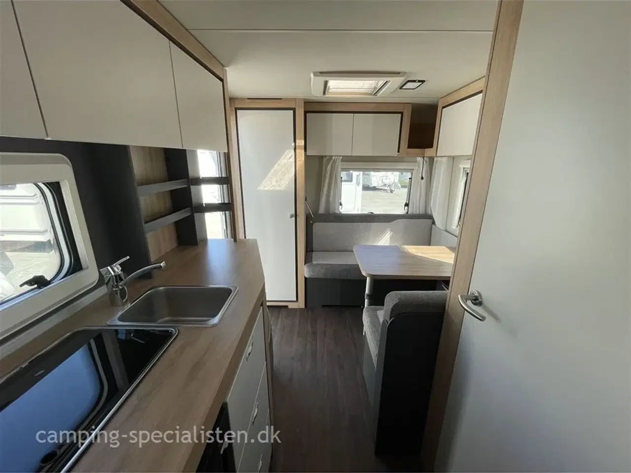 Billede 8 - 2025 - Knaus Sport 420 QD   Knaus Sport 420 QD 2025 - ny model! - kan nu ses hos Camping-Specialisten.dk