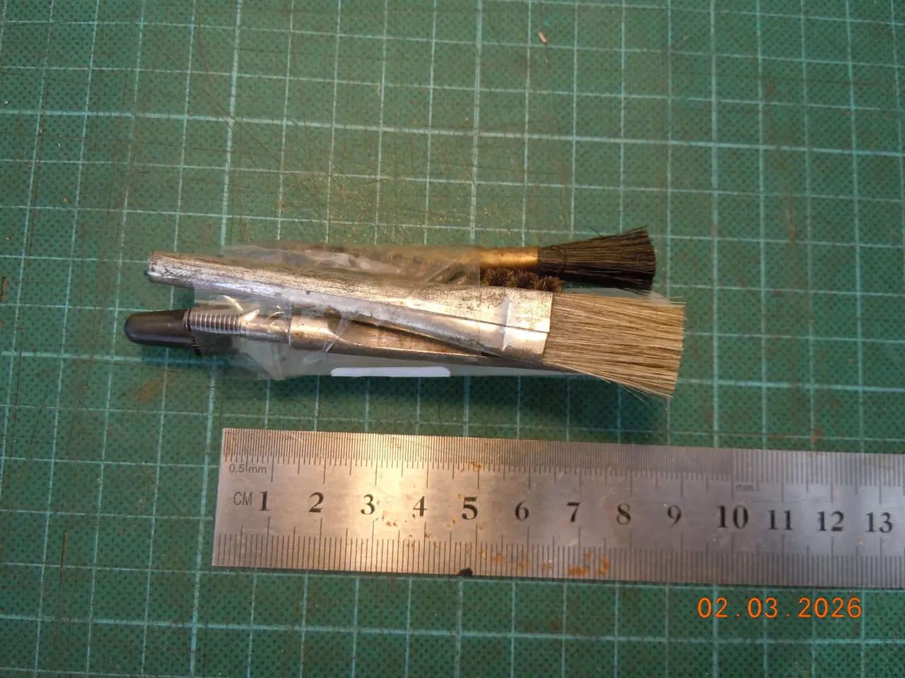 Billede 6 - rensesnor, laderammer og børster til gevær 1953/17