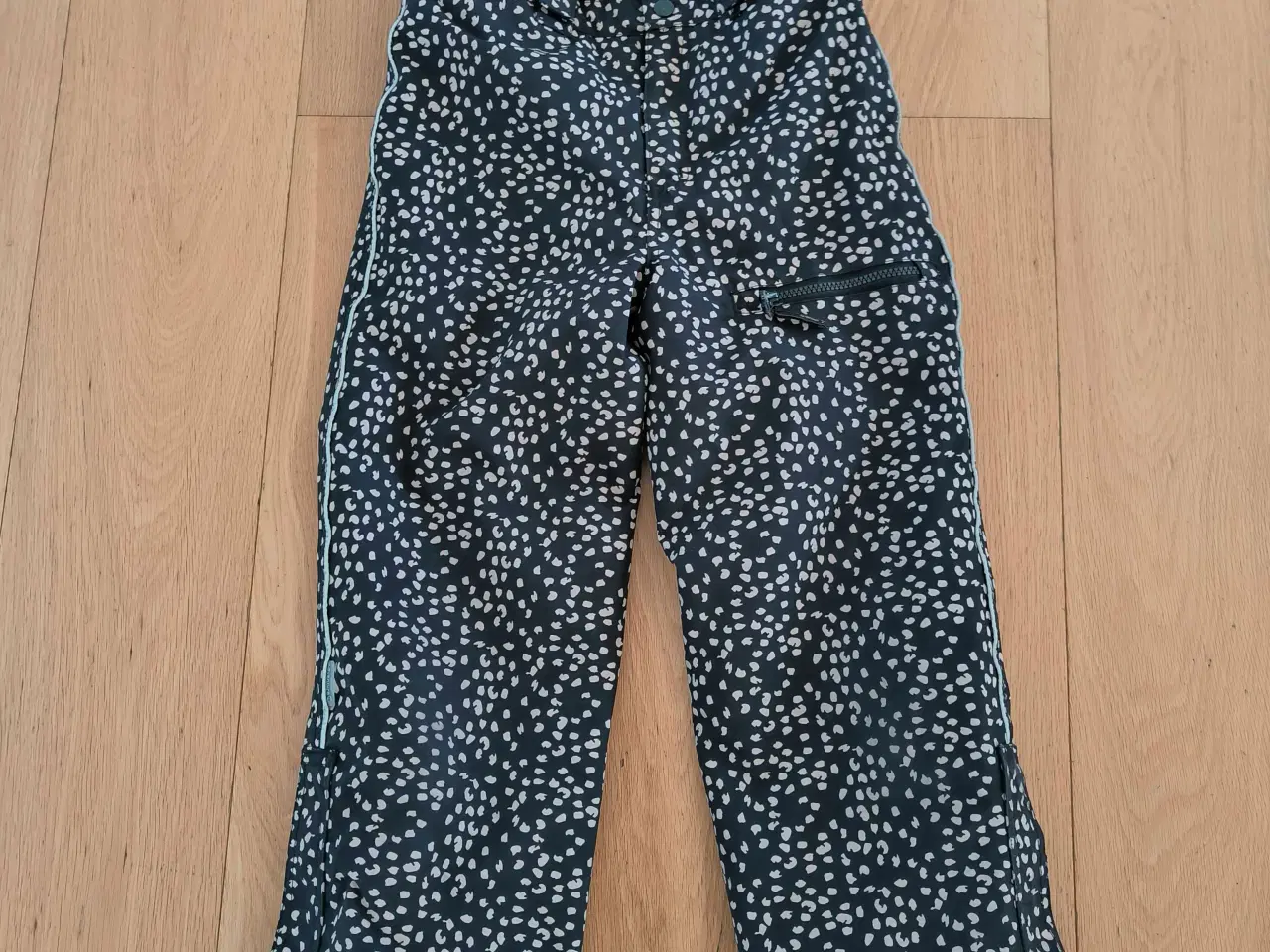 Billede 1 - Pomp de Lux skibukser str 134