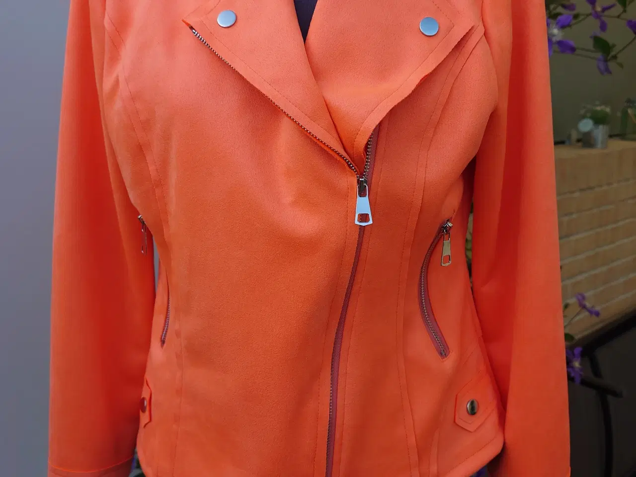 Billede 1 - Ny New Collection jakke str l