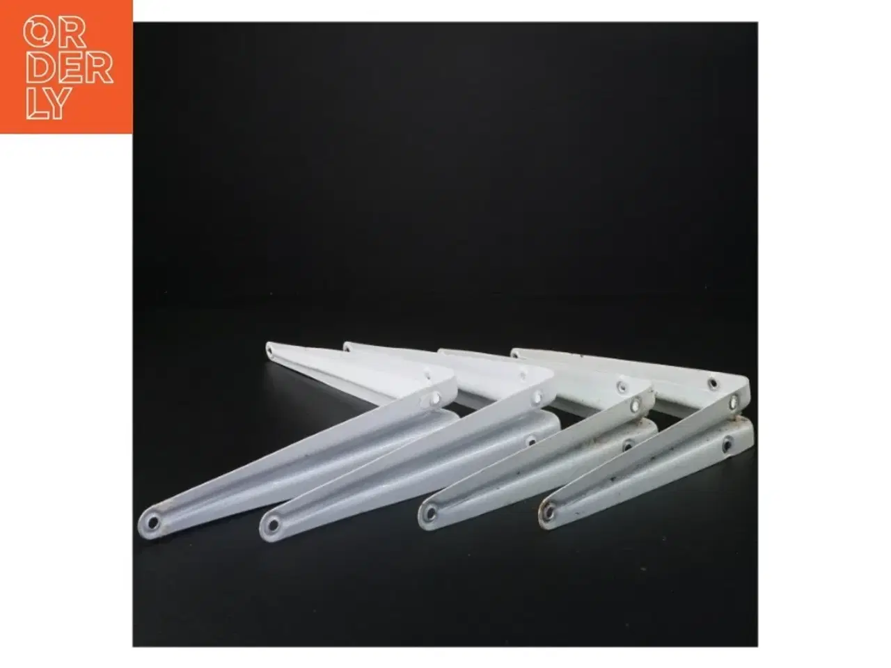 Billede 2 - Hyldeknægte (str. 22 x 17 cm)