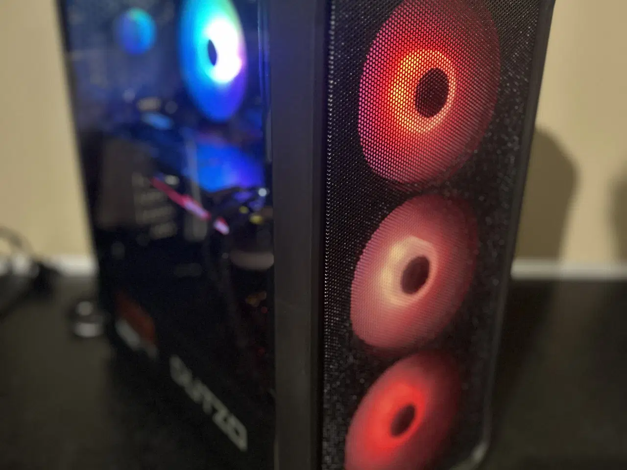 Billede 2 - 🔥 Renoveret Gaming-PC – stærk til eSport, streami