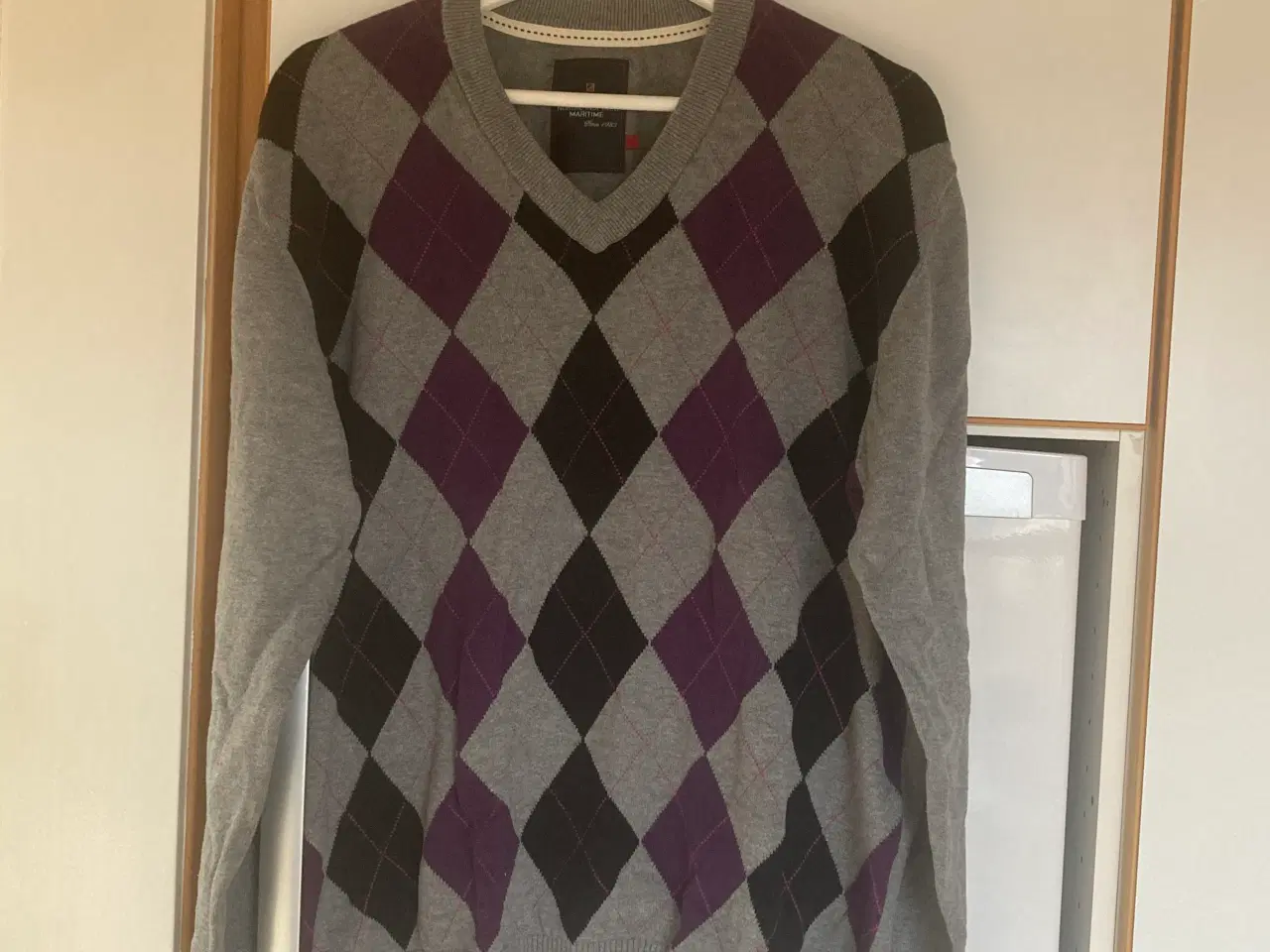 Billede 1 - Fin herresweater med Harlekin mønster