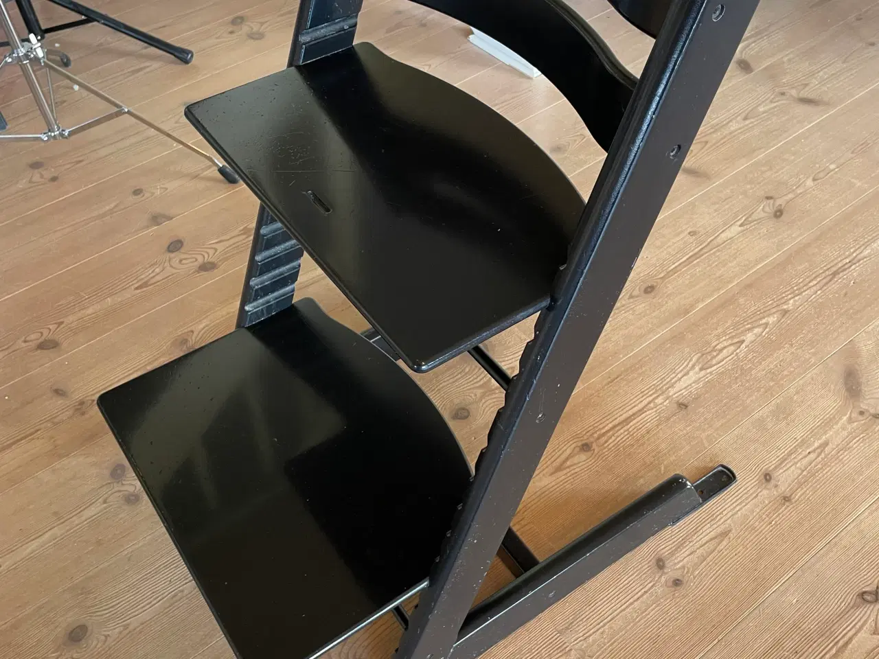 Billede 2 - Stokke Tripp Trapp højstol i sort træ