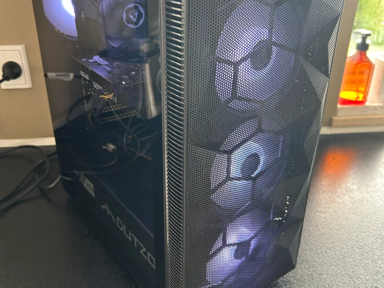 Billede 6 - Fed RGB gamer pc 