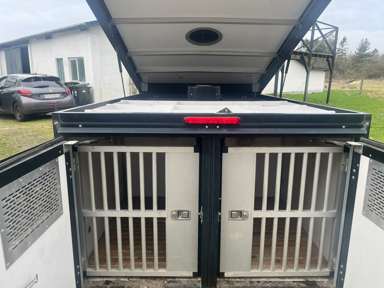 Billede 4 - Luksus hundetrailer til 4 hunde