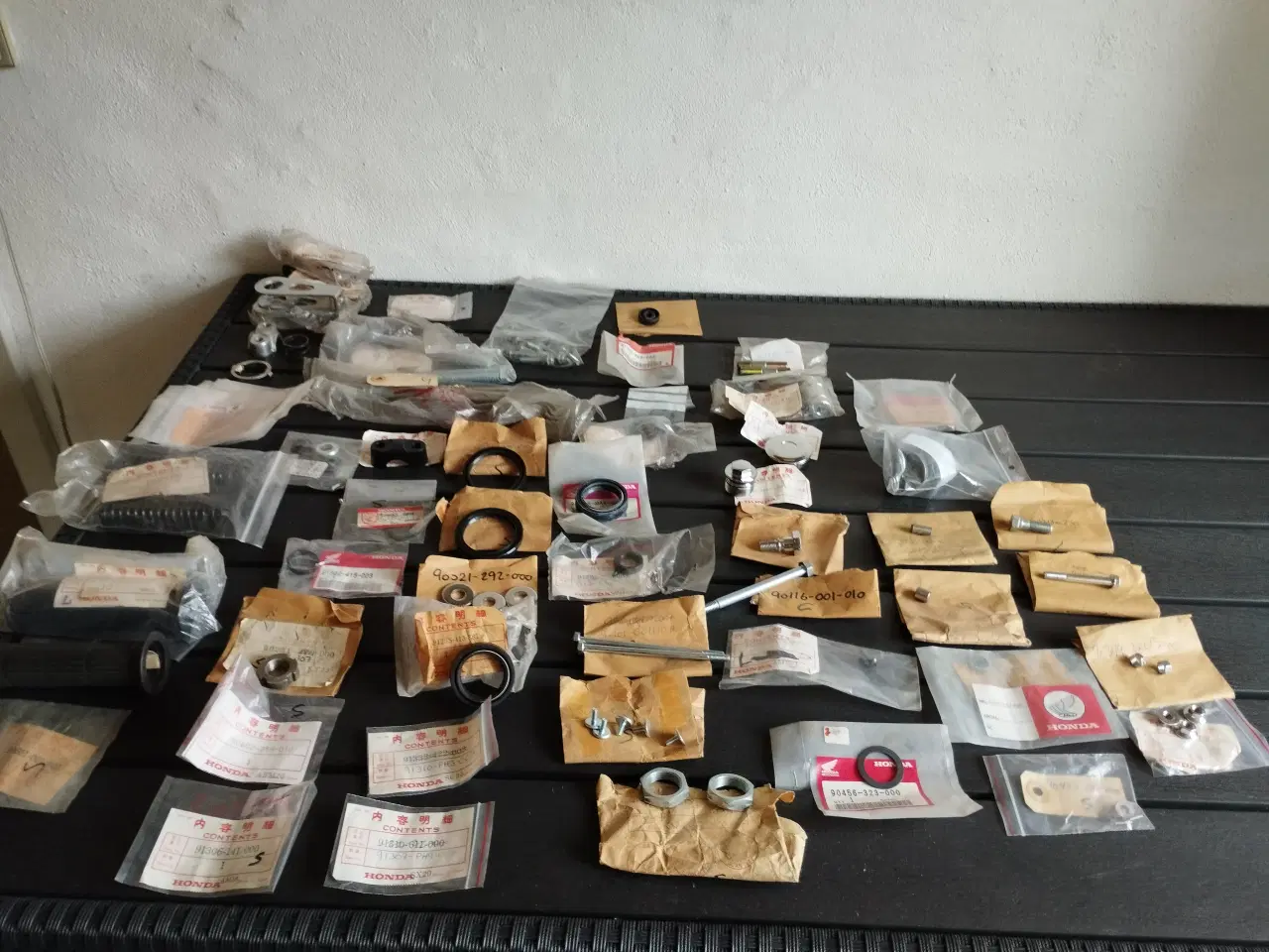 Billede 8 - Nye reservedele m.v. Honda M.C (8) ( Se %) 