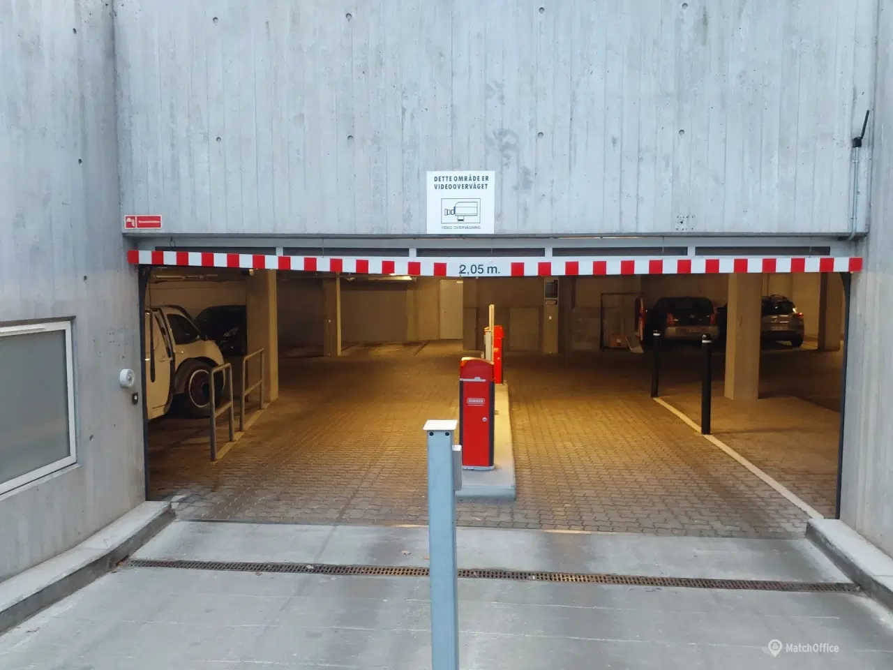 Billede 1 - Parkering til leje på Møllevangs Allé 157A i Aarhus N