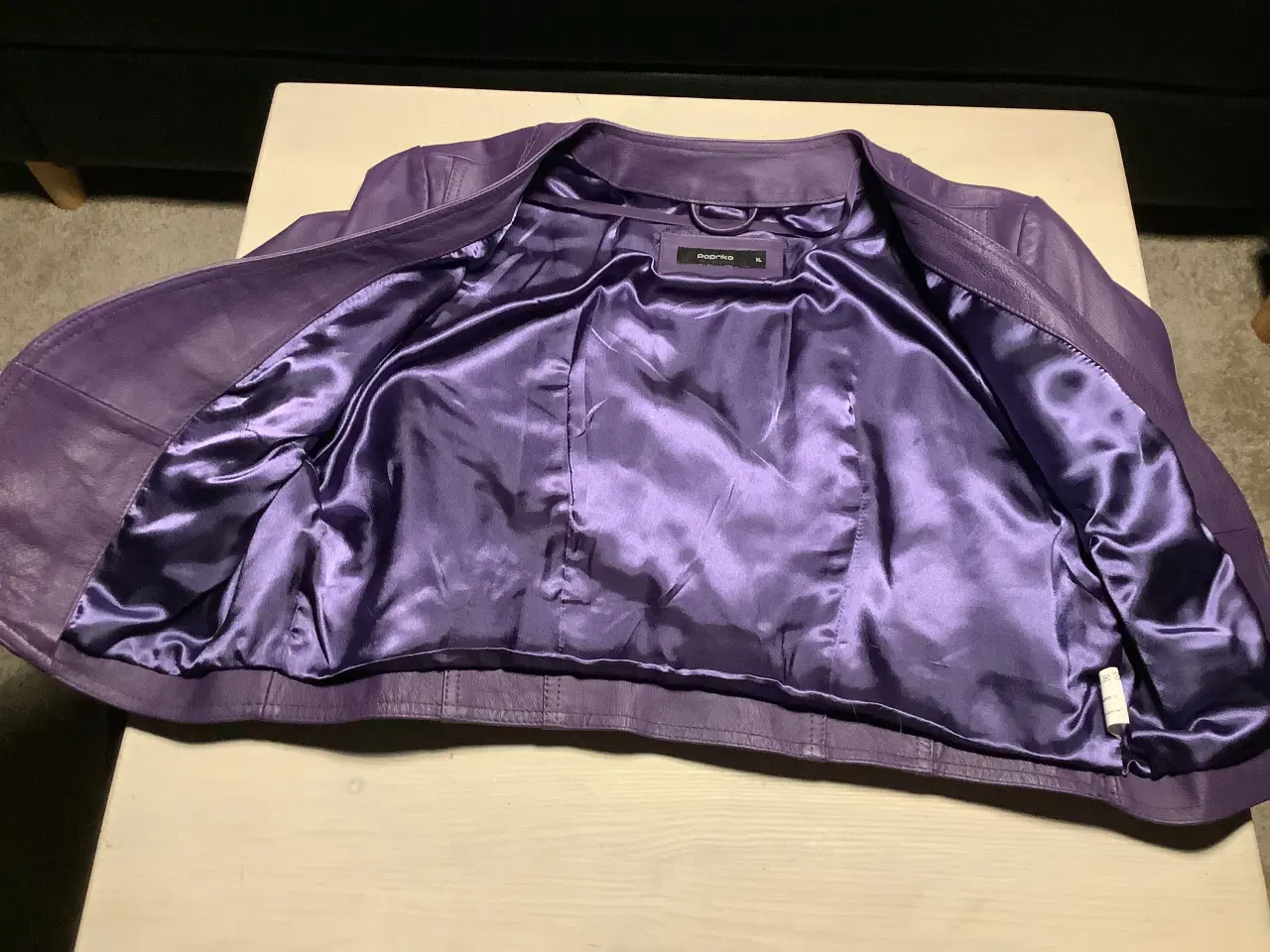 Billede 2 - Lilla Skinjakke paprika til dame i XL
