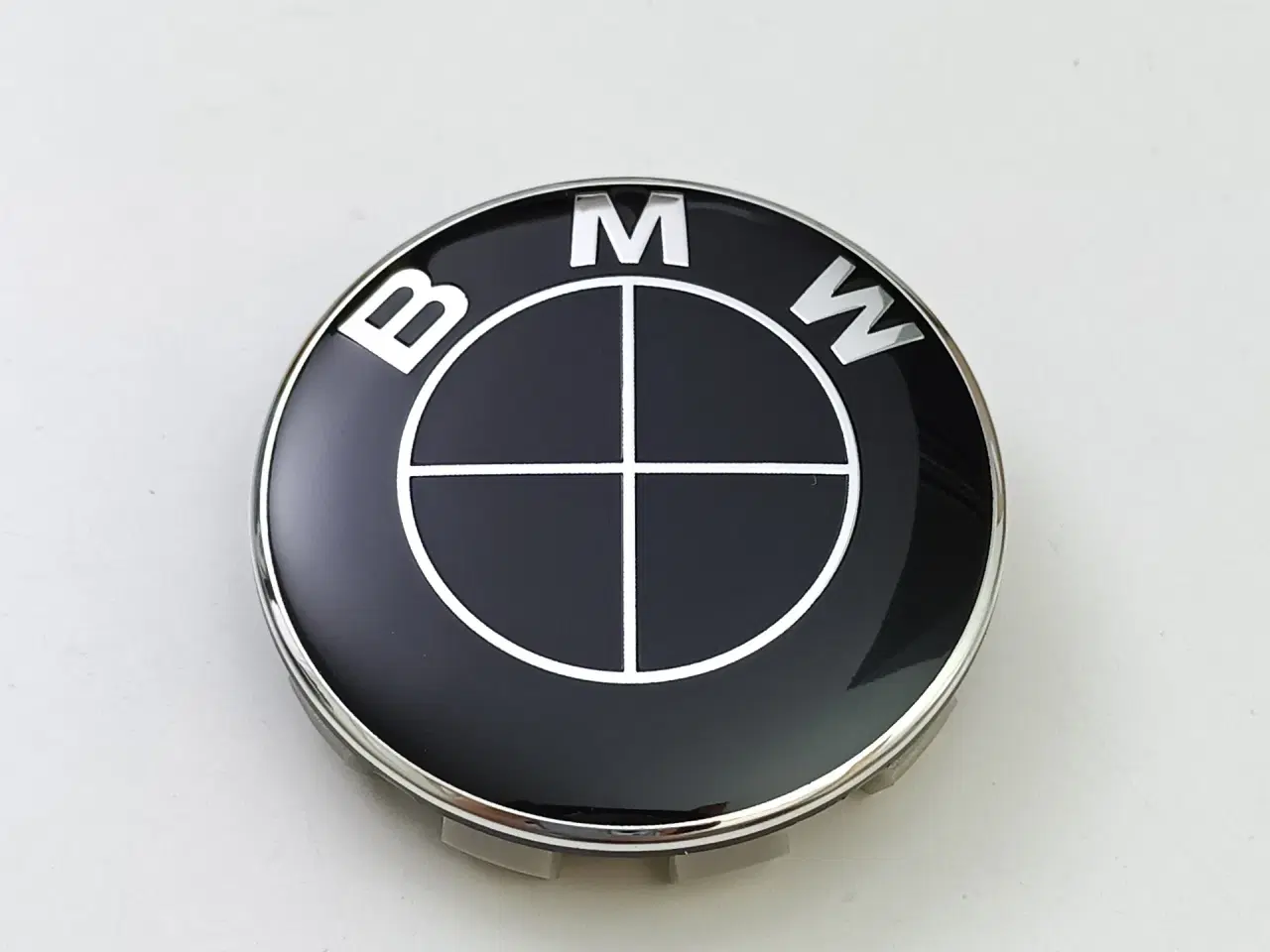 Billede 1 - NY! 68mm BMW SORT & SØLV Hjulkapsler 