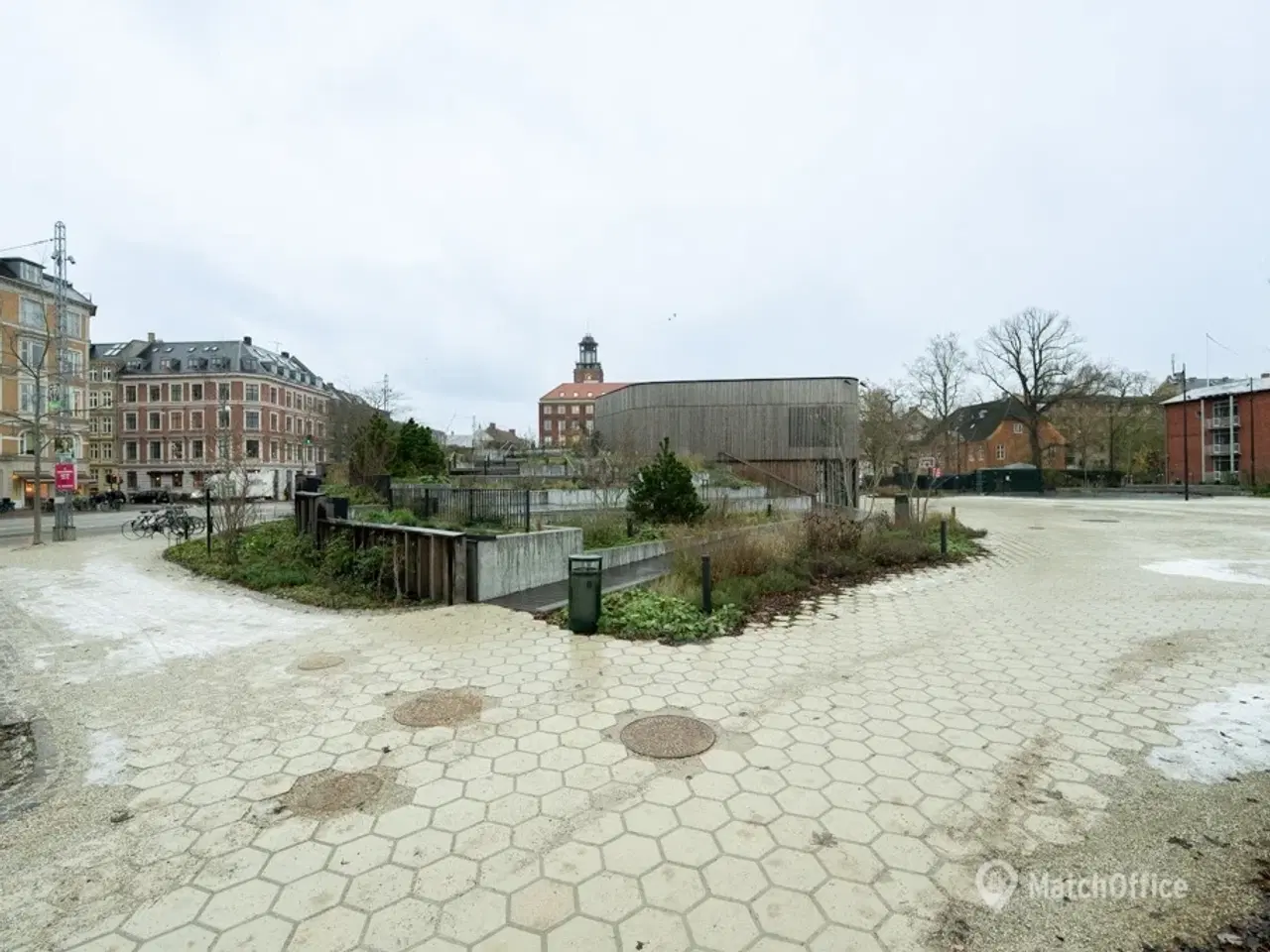 Billede 10 - UDLEJES: Butik med markant hjørneplacering på travle Smallegade