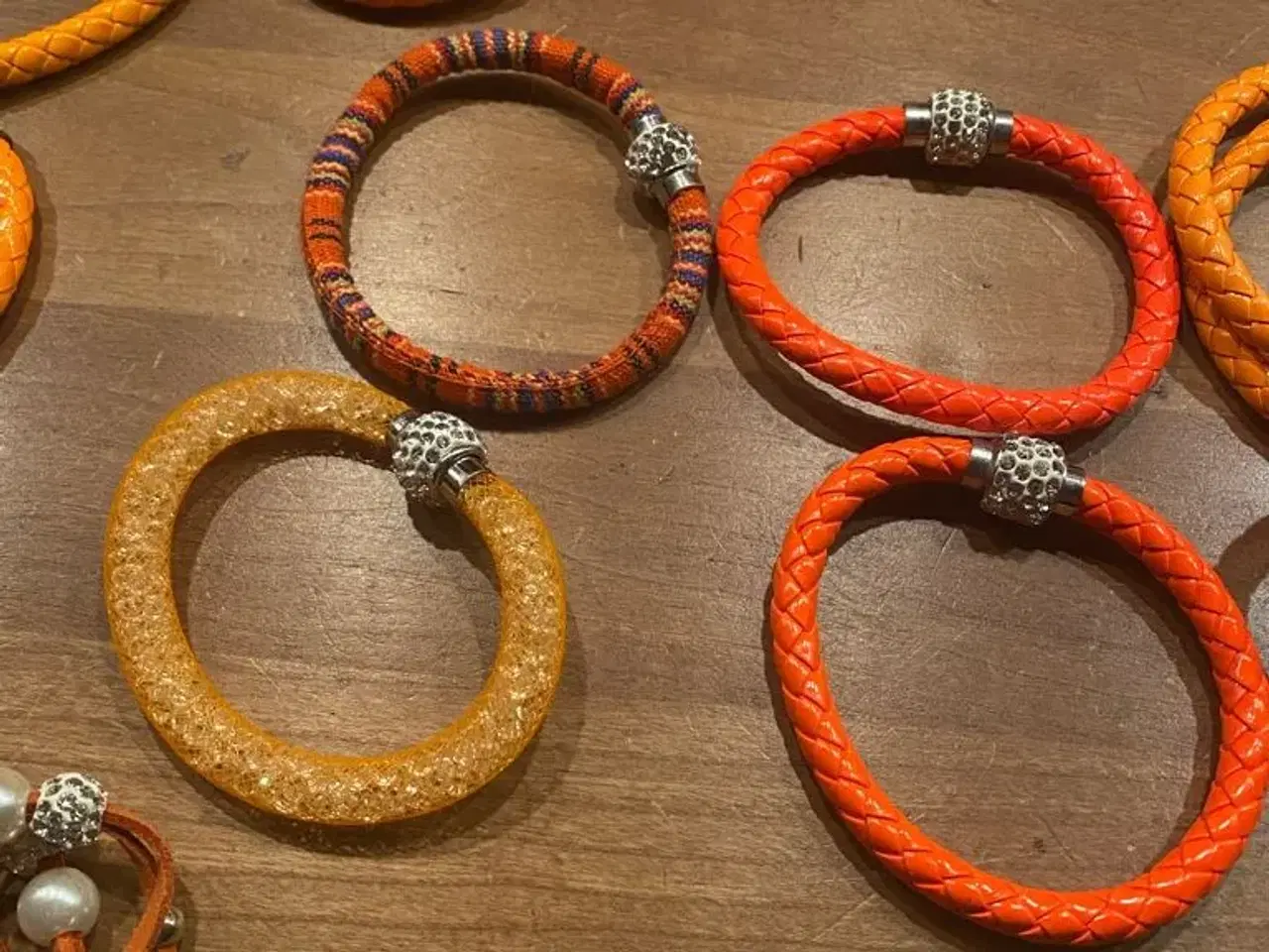 Billede 6 - Flotte orange armbånd