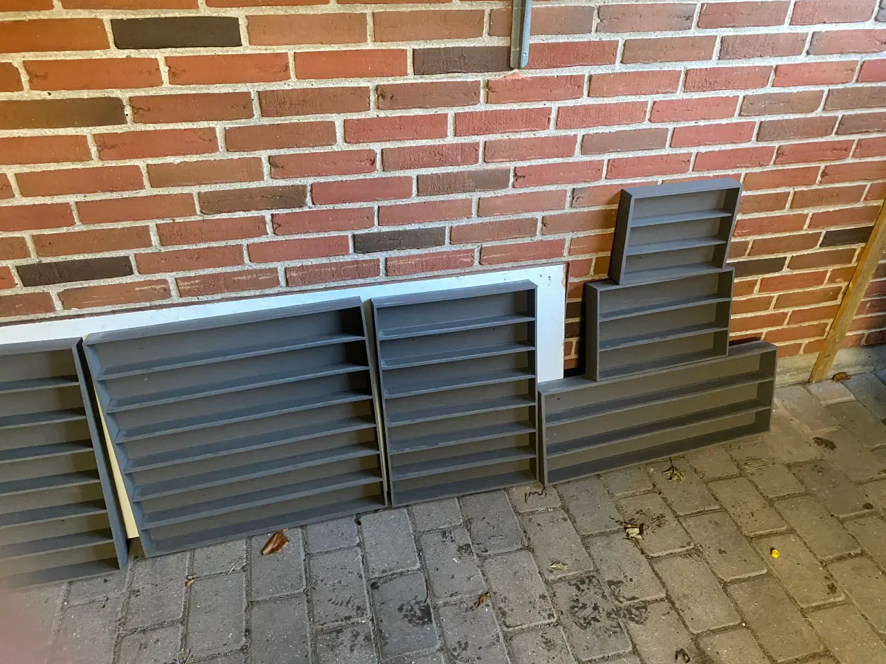 Billede 4 - Hylder til modeltog eller modelbiler