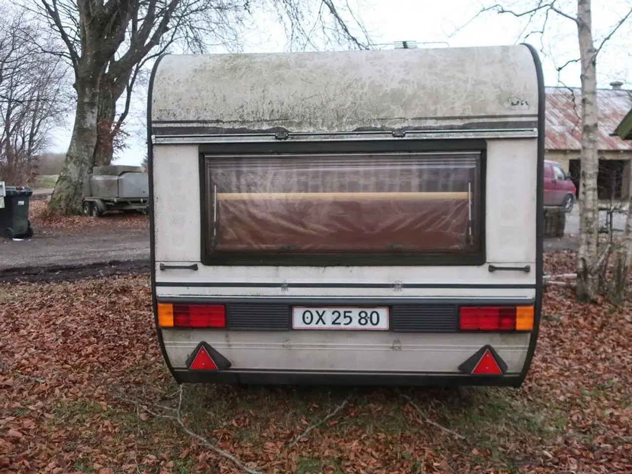 Billede 5 - Campingvogn HOBBY 460 med indhold