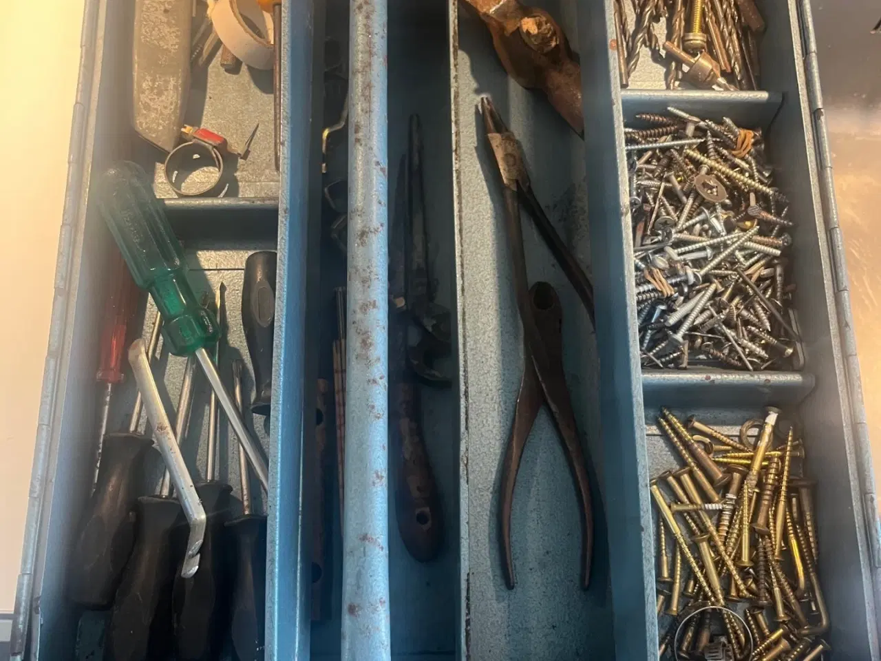 Billede 5 - 2 store værktøjskasser sælges