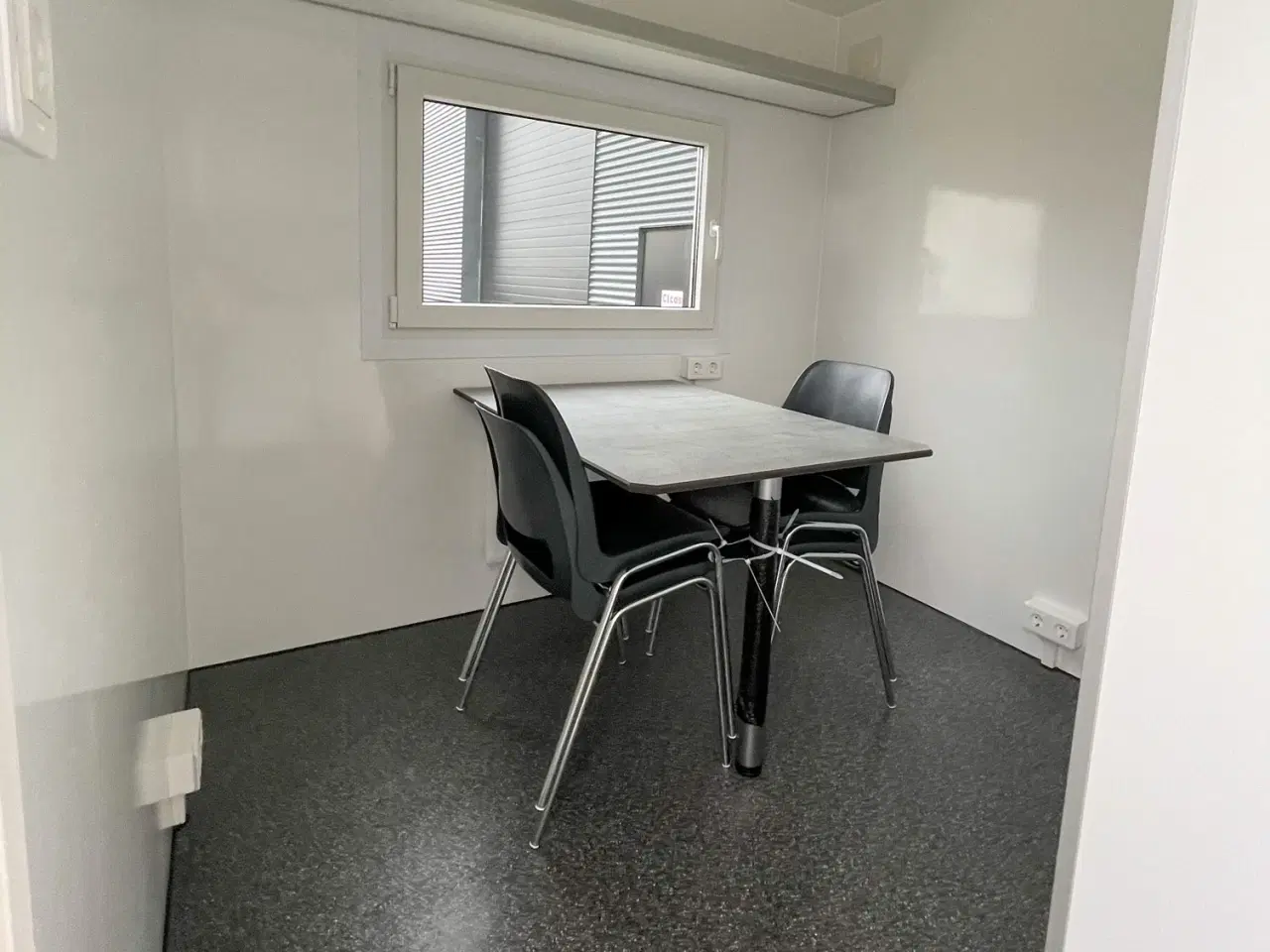 Billede 7 - Type 335: Kontor--spisevogn for 4 personer