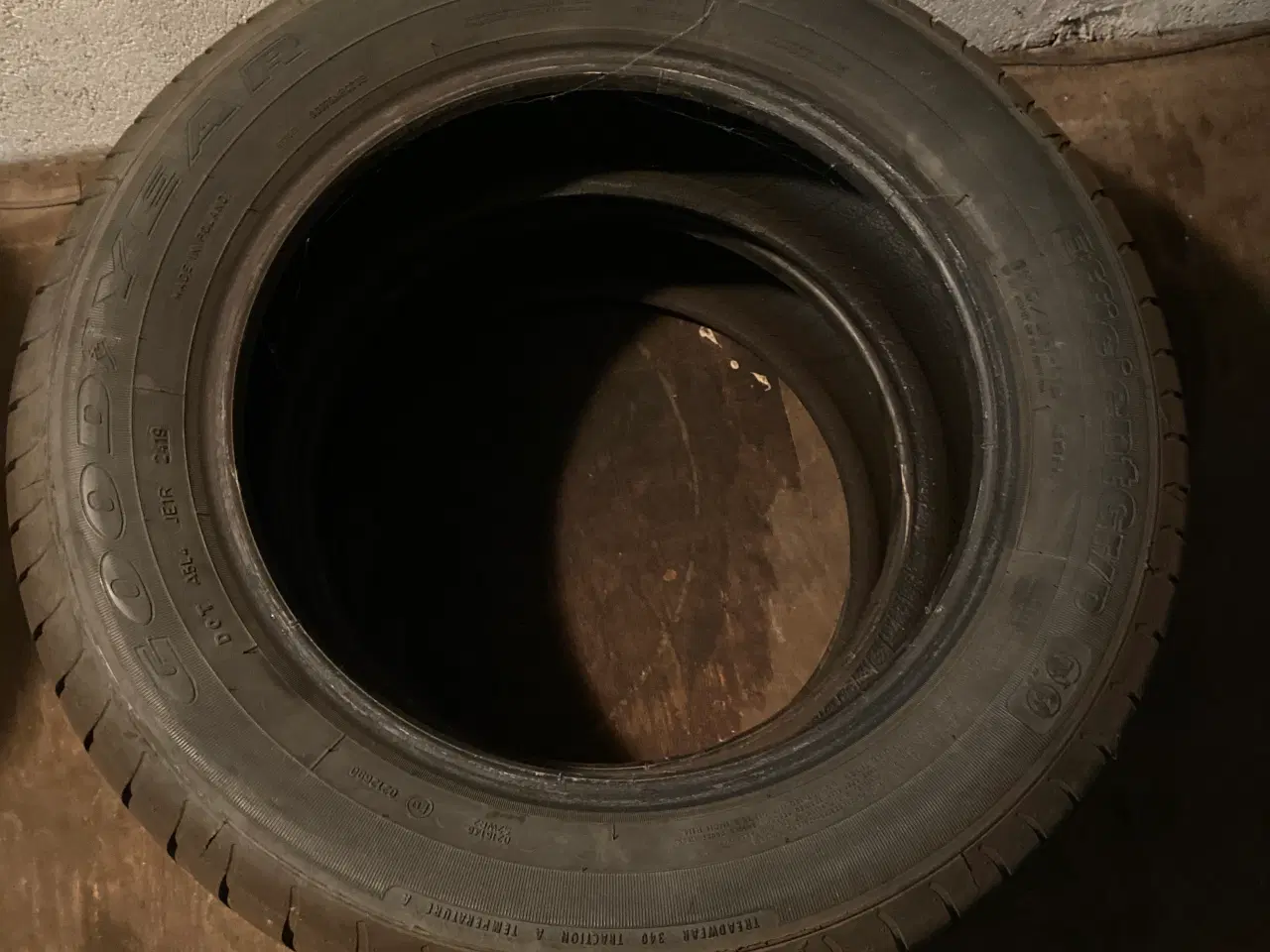 Billede 1 - Sommerdæk 195/60 r16