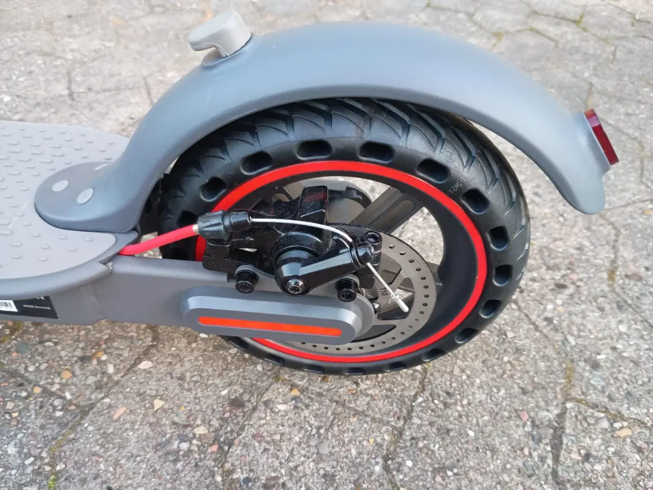 Billede 5 - El-løbehjul, Ny, 3 hastigheder, 30 km,let og prakt