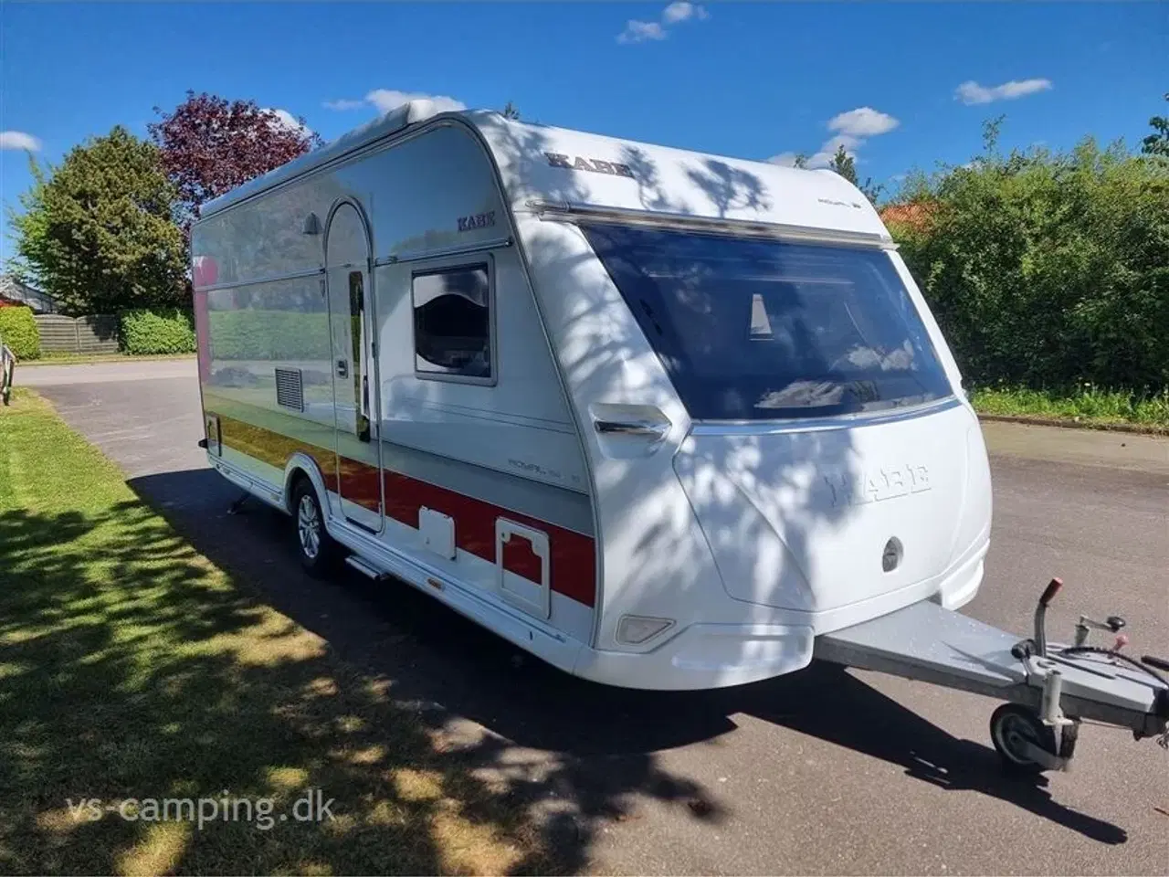 Billede 1 - 2020 - Kabe Royal 560 XL KS   FLOT &amp; VELHOLDT HELÅRSVOGN MED LÆDERSTUE