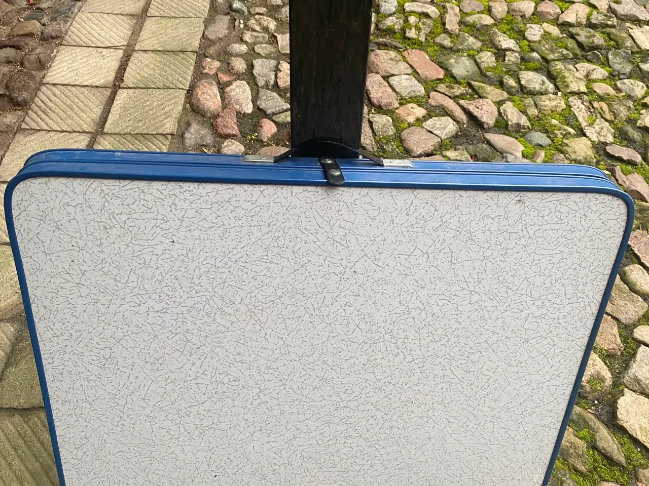 Billede 1 - Campingbord, inkl 4 taburetter