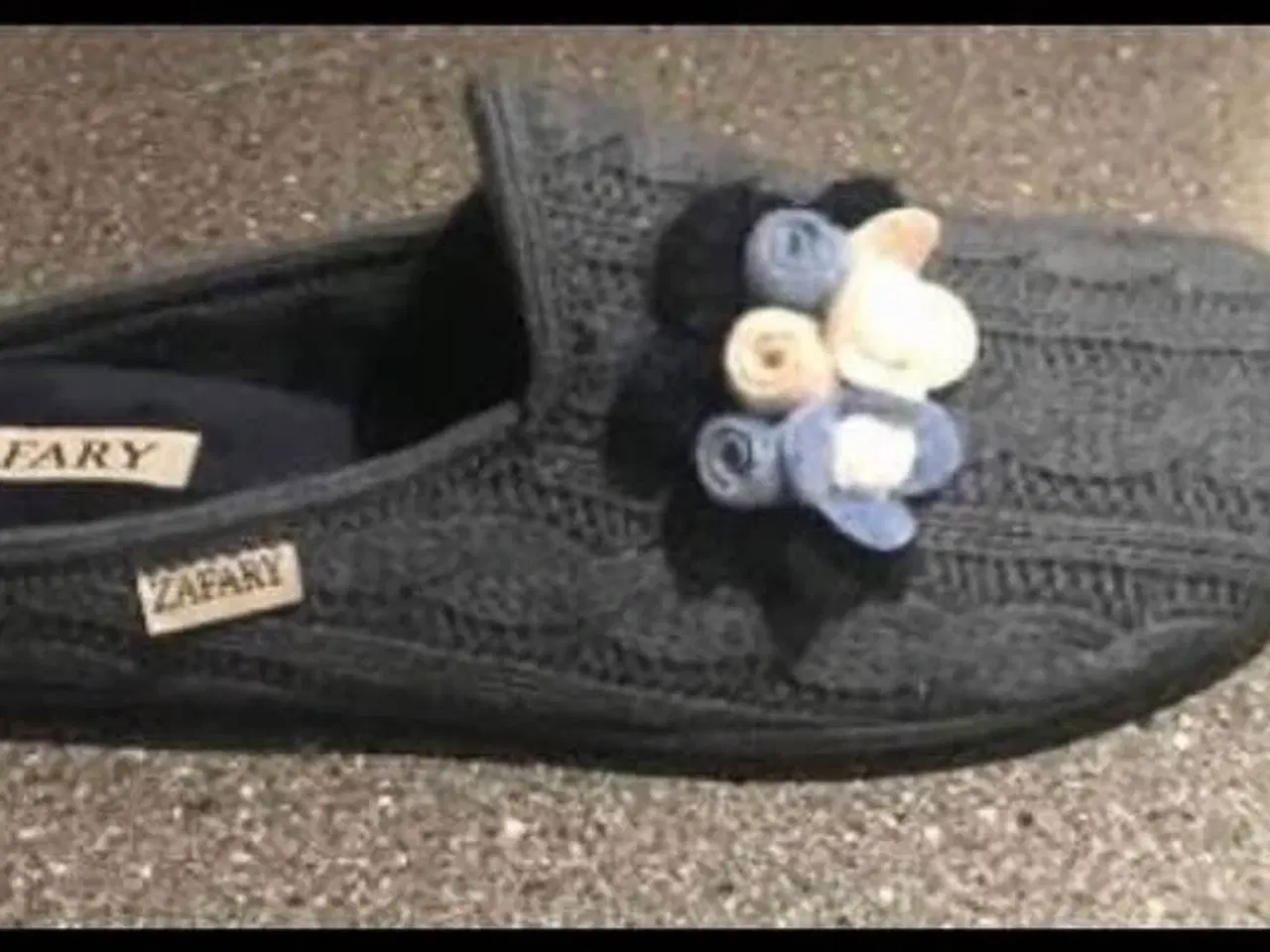 Billede 2 - NYE!! søde hjemmesko str. 41